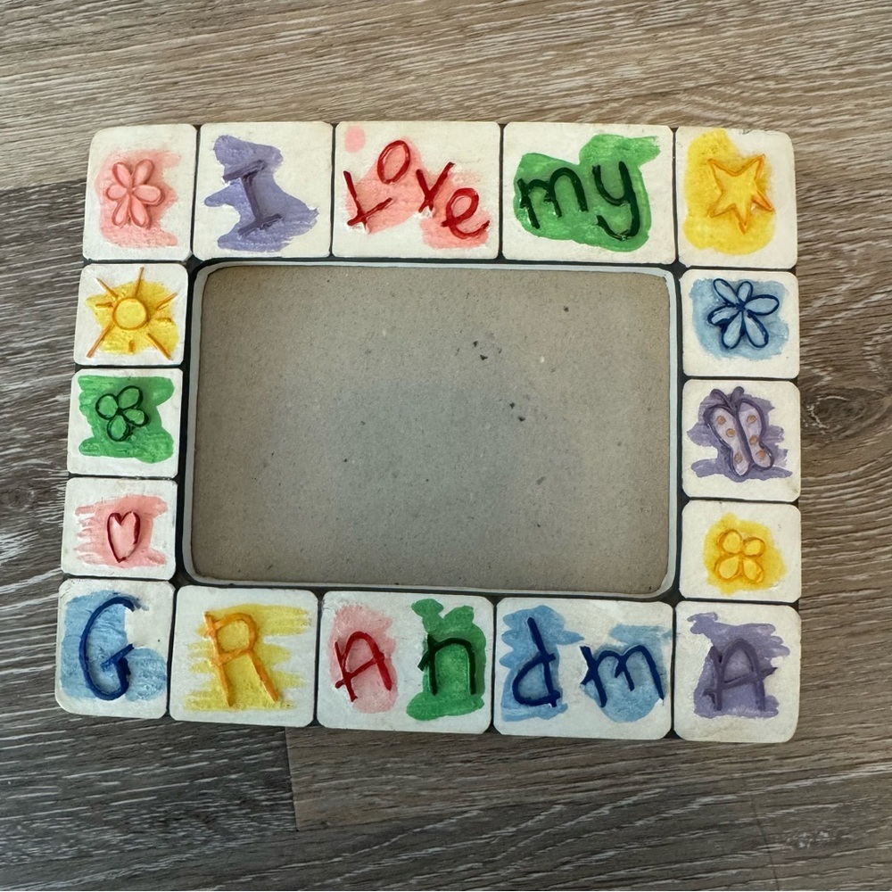 Scribbles Russ I Love My Grandma Picture Frame 3.5”x5” Ceramic/Resin, 90s